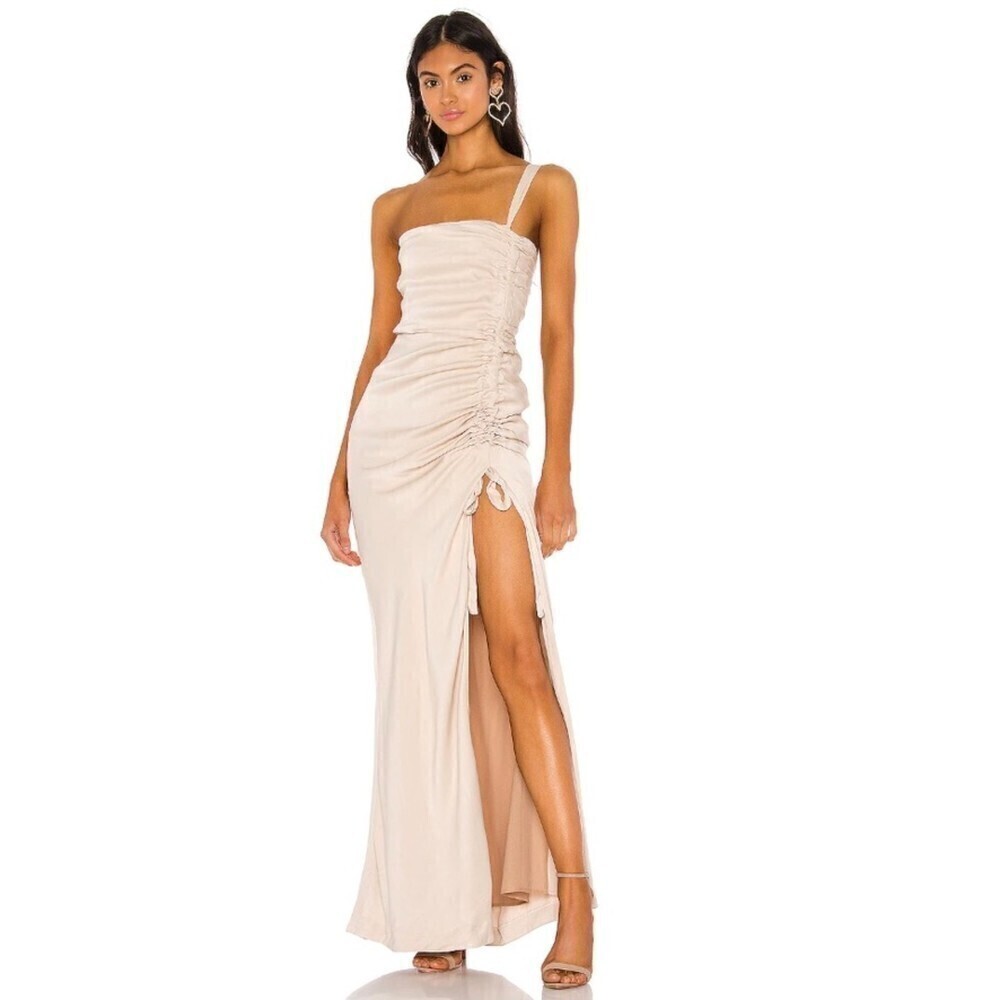 NWT NBD Anusha Gown One Shoulder Ruched Slit Maxi Prom Dress in Champagne Small
